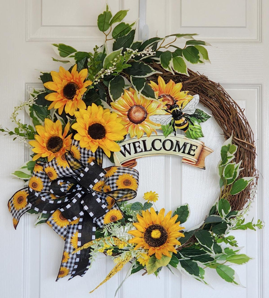 Sunflower Door Wreath – Farmhouse Bee Welcome Decor