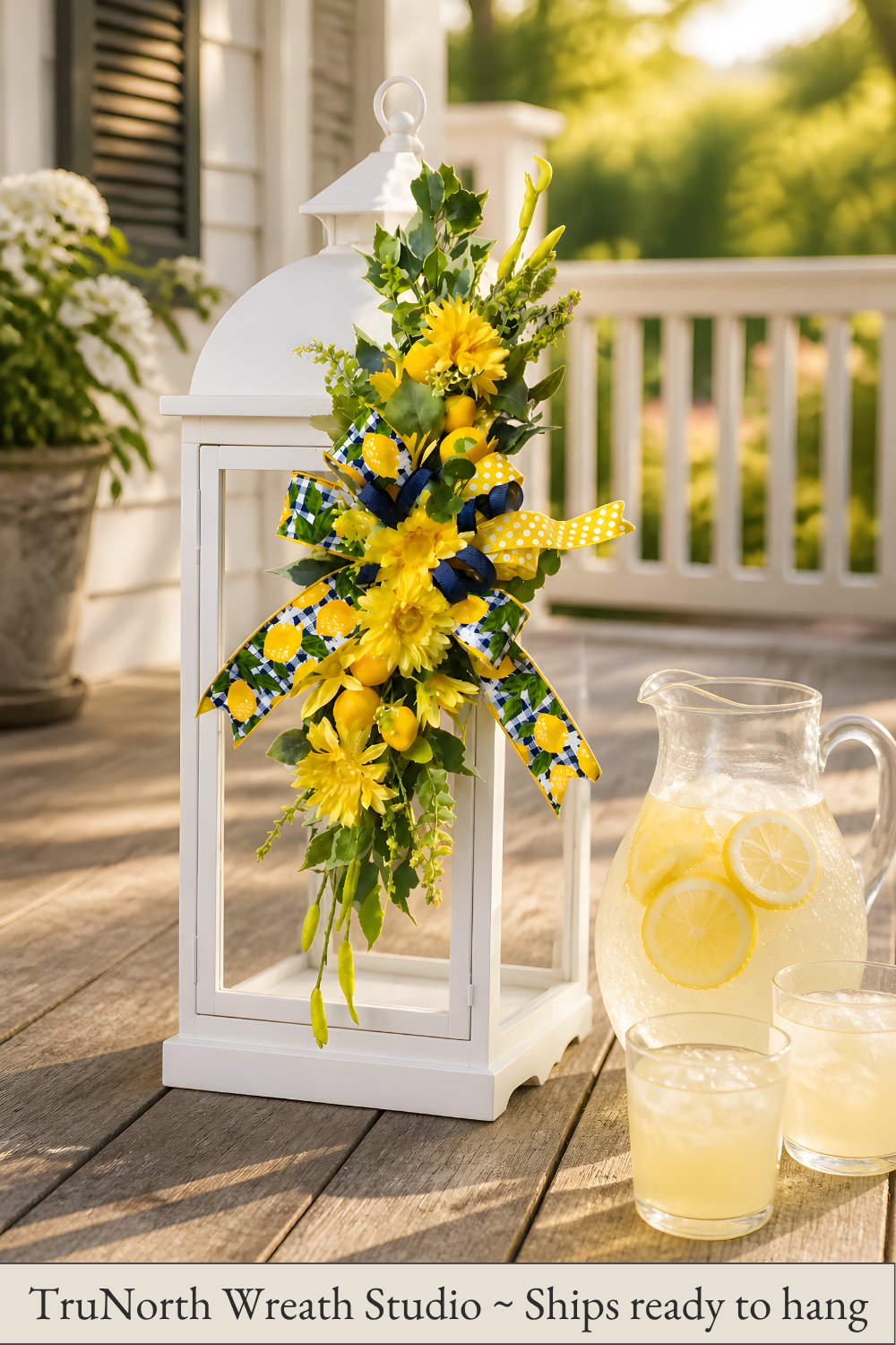 Lemon Daisy Lantern Swag, Summer Porch Decor, Yellow Floral Door Accent, Farmhouse Outdoor Arrangement